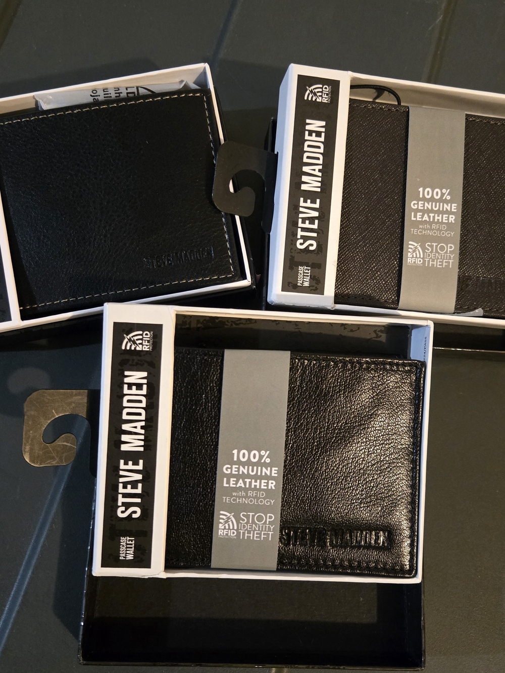 Steve Madden Men’s Leather RFID Wallet/Passcase Lot